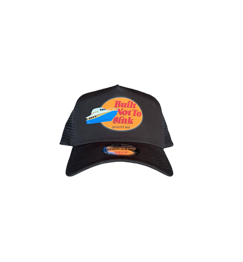 BLACK TRUCKER HAT